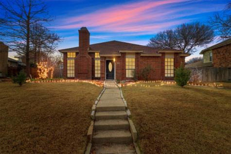 2092 Vista Drive Lewisville TX 75067