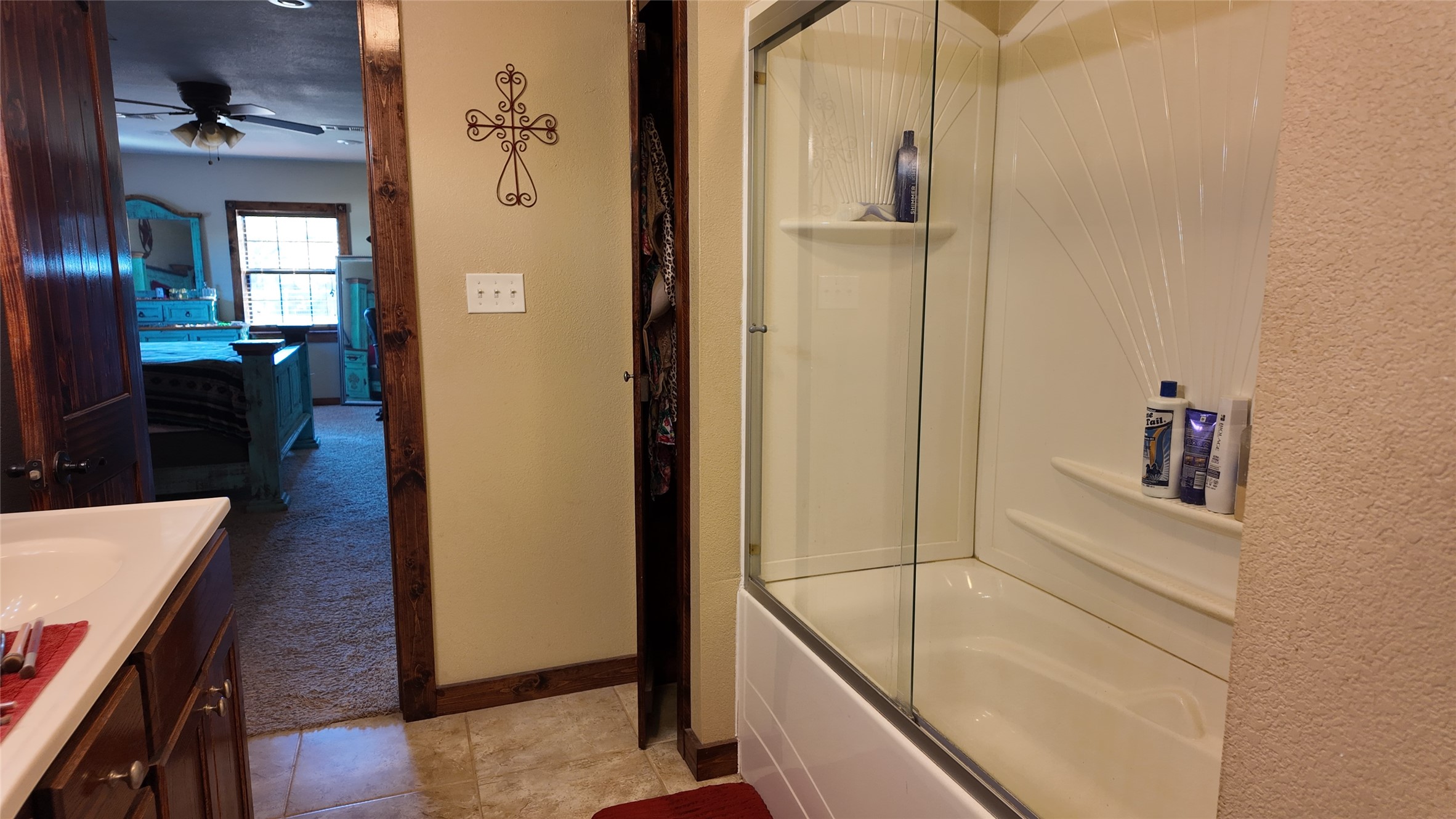 200 County Road 1260 Decatur TX 76234