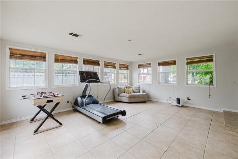 201 E Plummer Street Eastland TX 76448