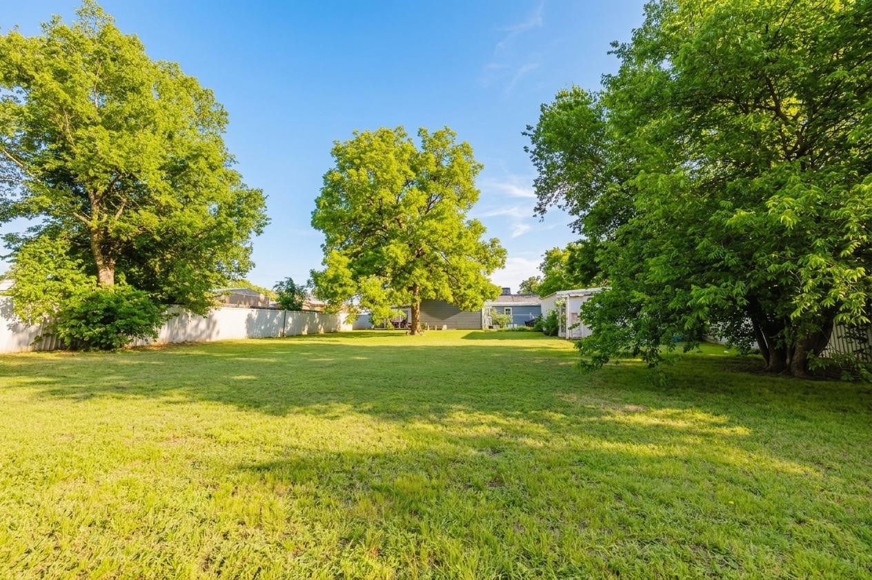 201 E Plummer Street Eastland TX 76448