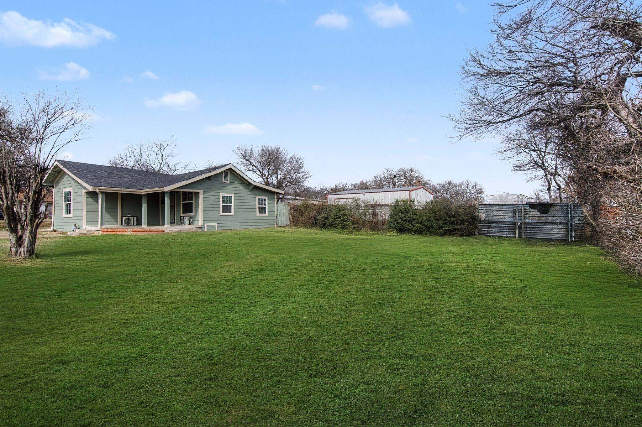 4225 Avenue M Fort Worth TX 76105