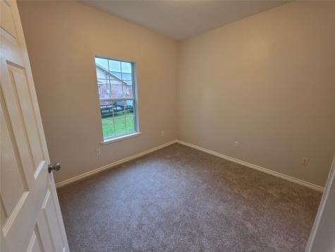 307 Barnes Street Fairfield TX 75840