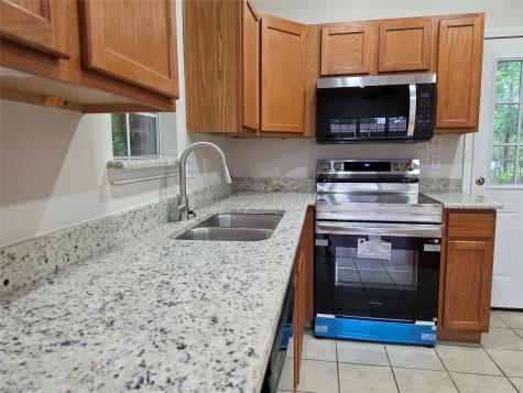 307 Barnes Street Fairfield TX 75840