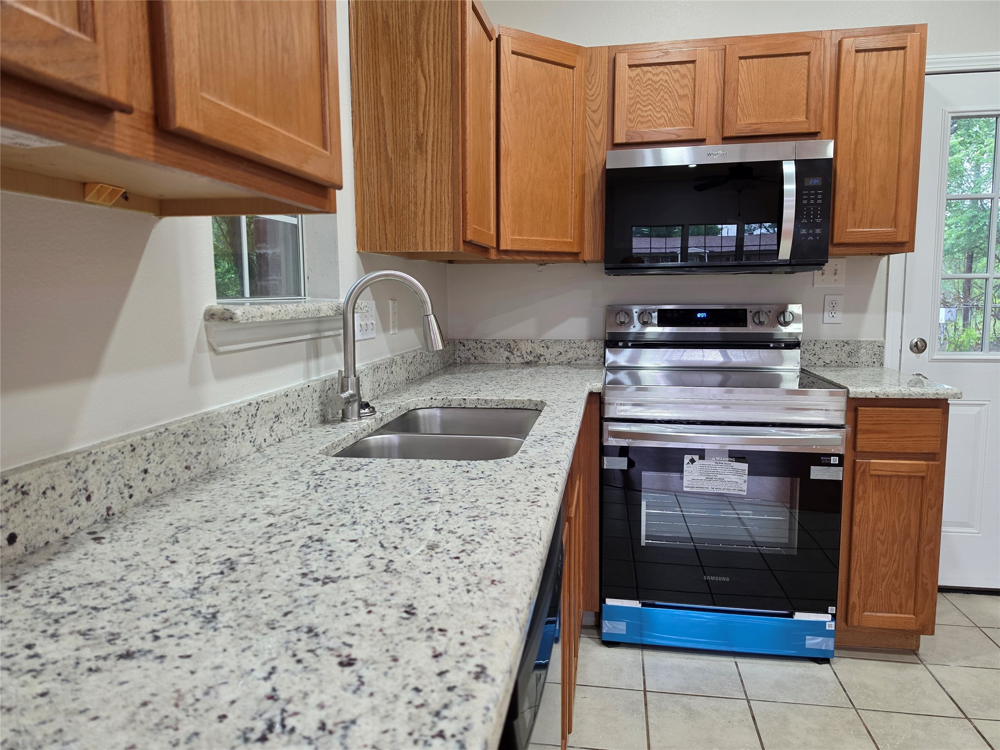 307 Barnes Street Fairfield TX 75840