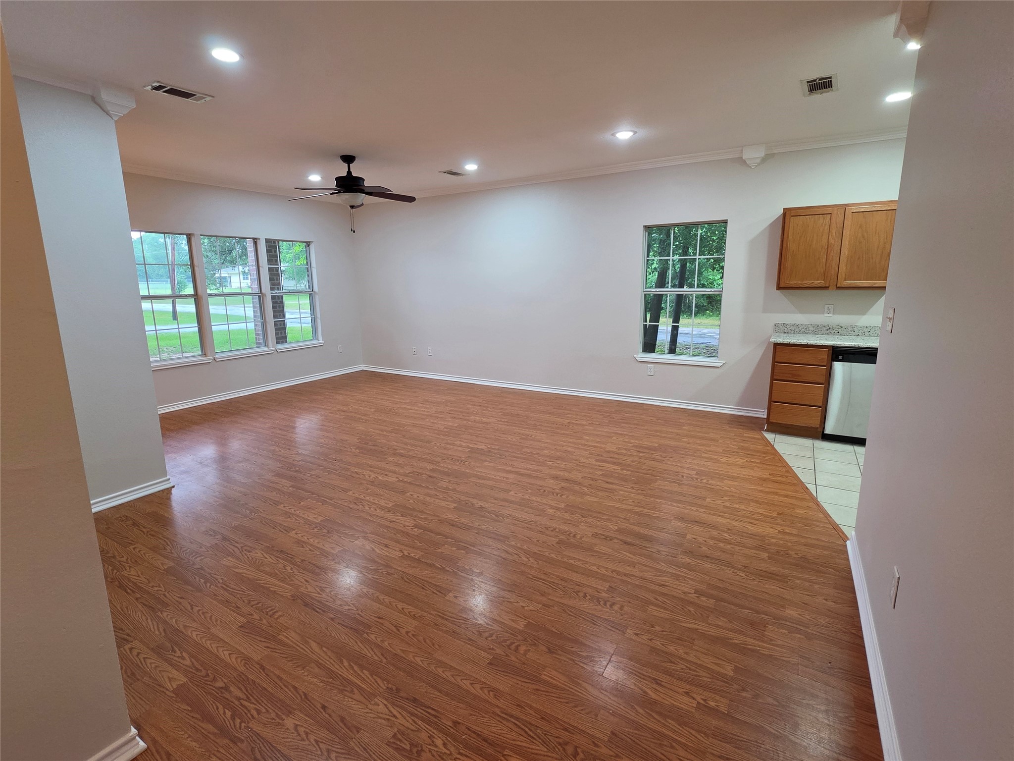 307 Barnes Street Fairfield TX 75840