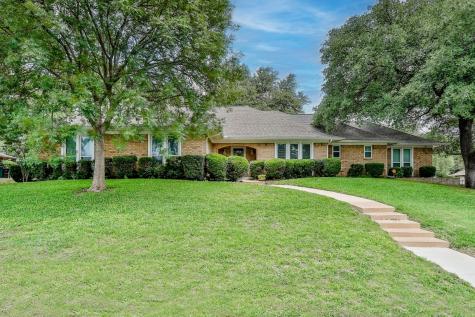 7432 Lochwood Court Fort Worth TX 76179