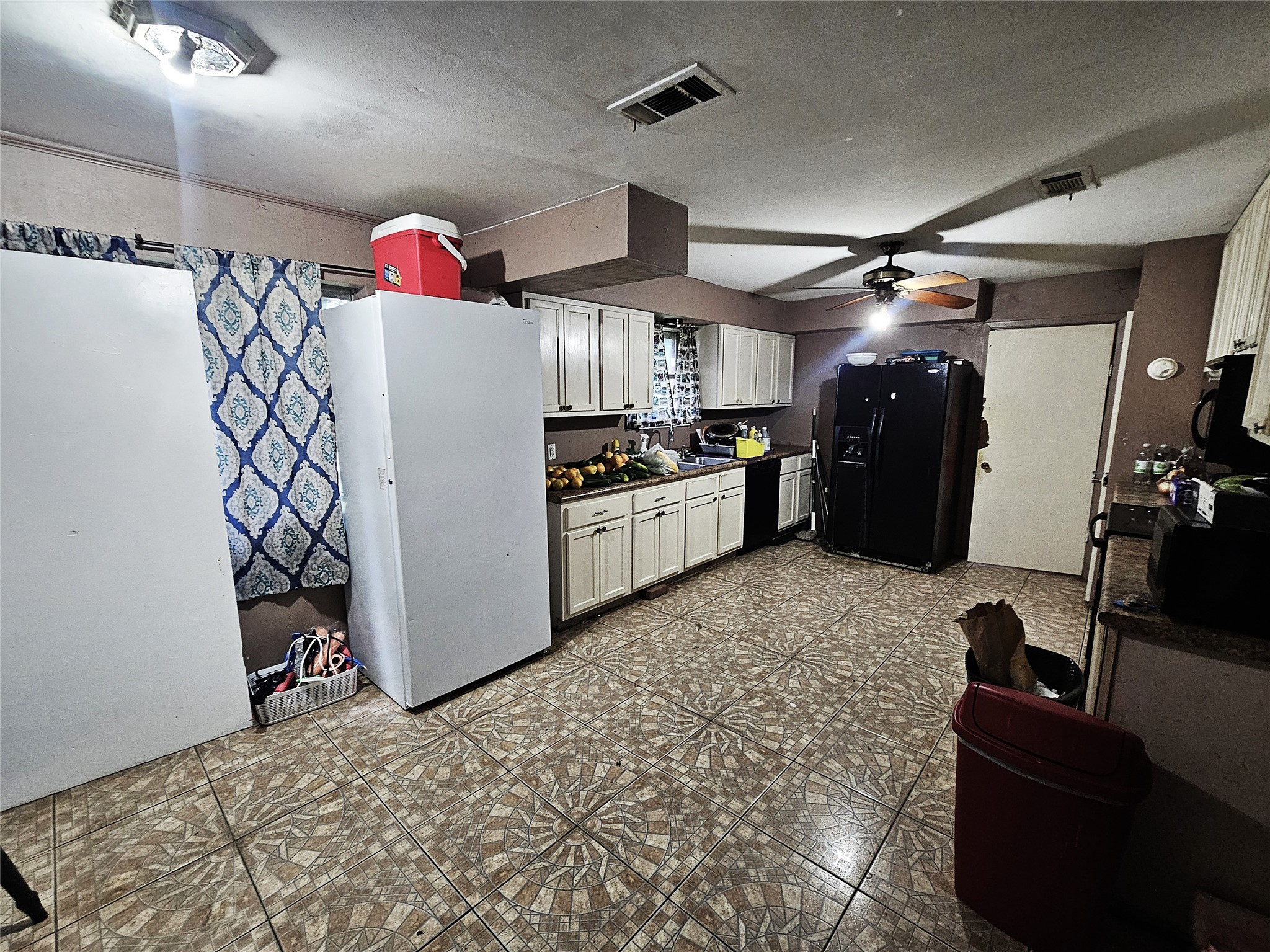 1003 W Angeline Street Groesbeck TX 76642