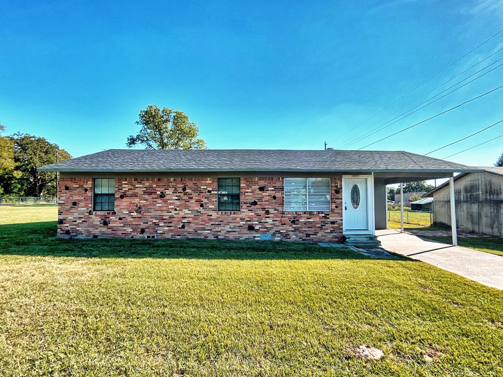 2038 Rusko Village Athens TX 75752