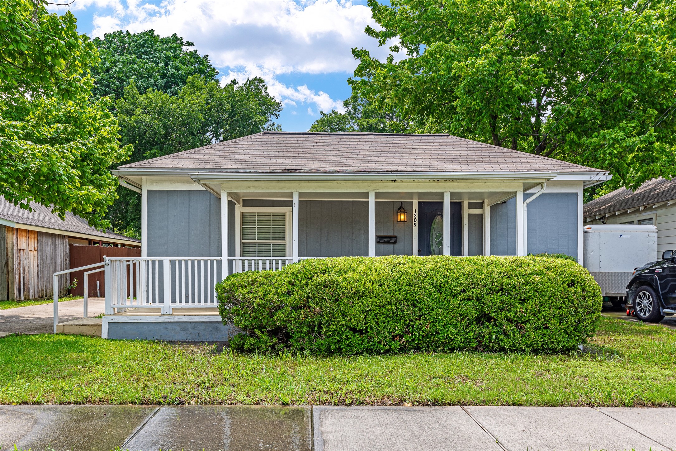 1309 N College Street Mckinney TX 75069