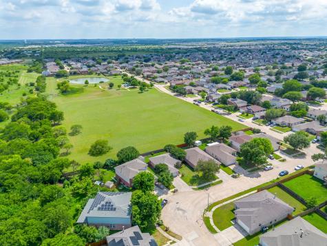 3855 Hunters Point Way Fort Worth TX 76123