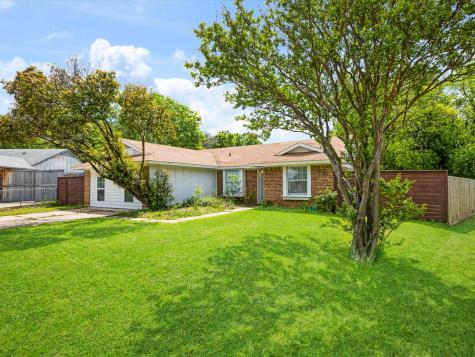 6702 Umphress Road Dallas TX 75217