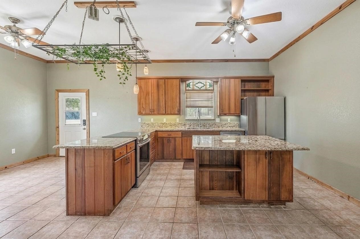 2691 C County Road 2007 Glen Rose TX 76043