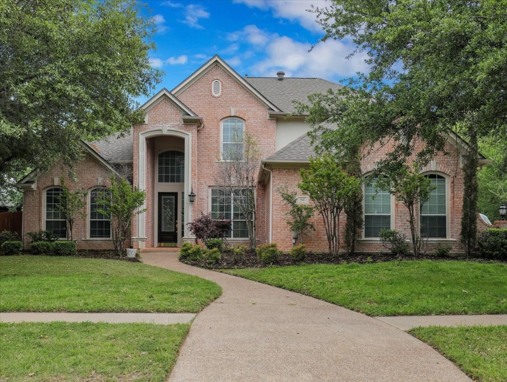 916 Stratford Drive Southlake TX 76092