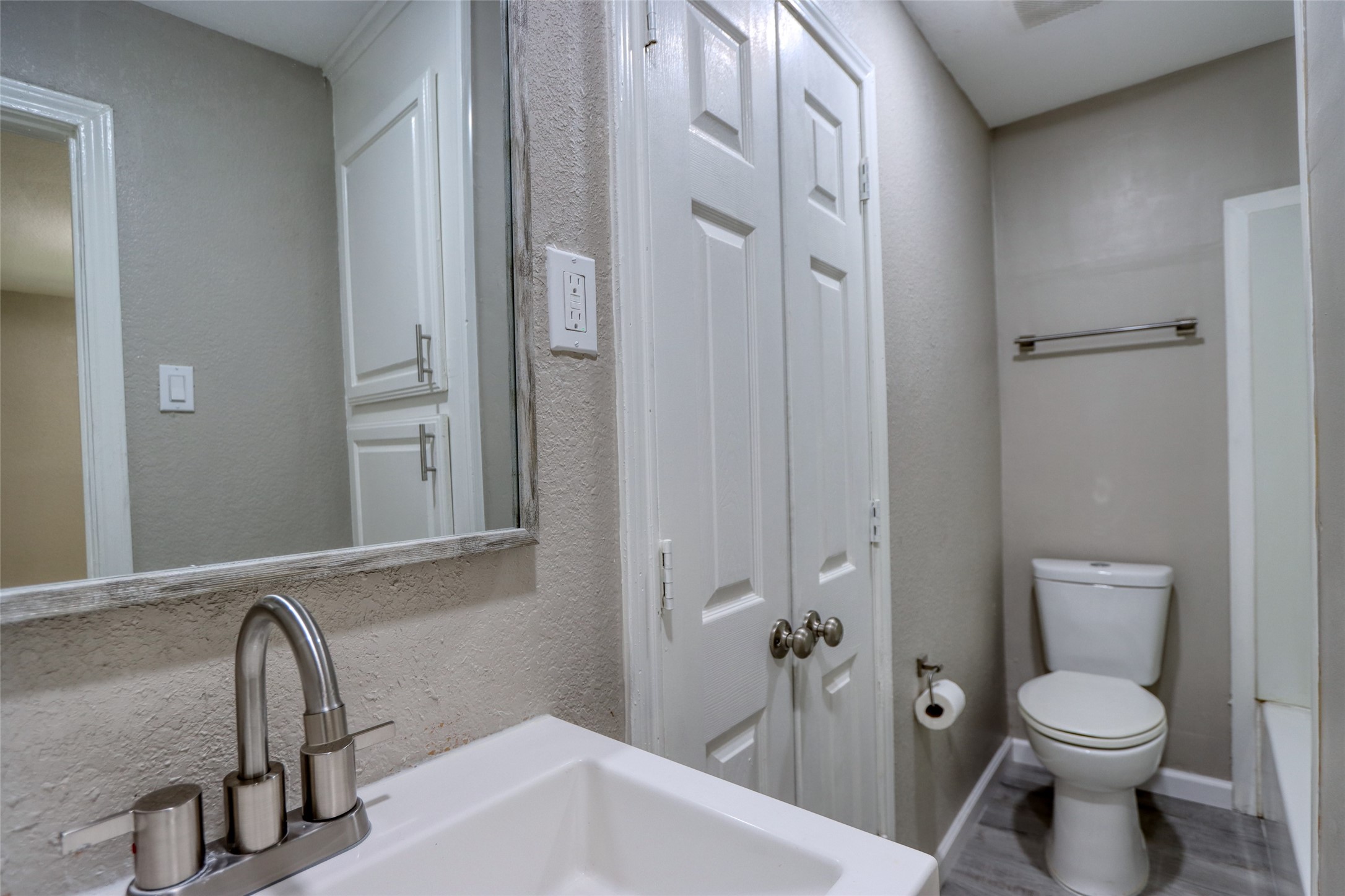 311 W Mckinney Street Pilot Point TX 76258