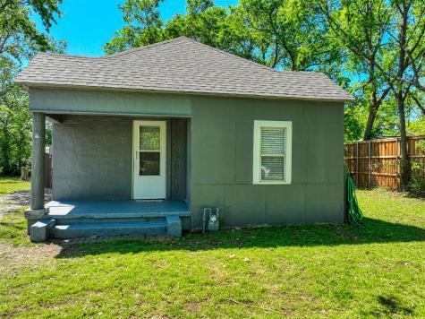 311 W Mckinney Street Pilot Point TX 76258