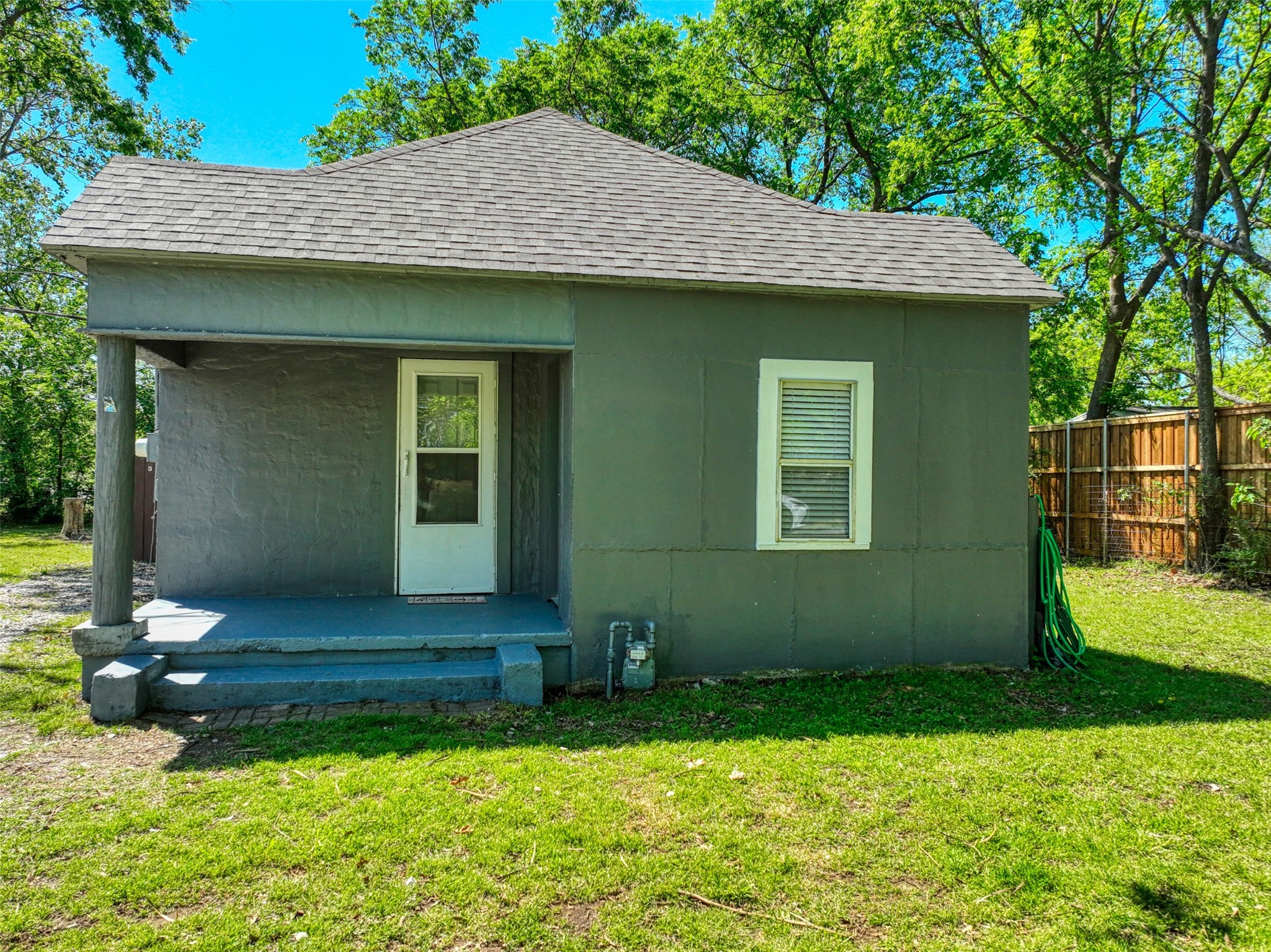 311 W Mckinney Street Pilot Point TX 76258