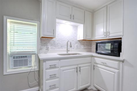 311 W Mckinney Street Pilot Point TX 76258