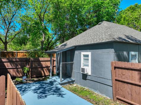 311 W Mckinney Street Pilot Point TX 76258