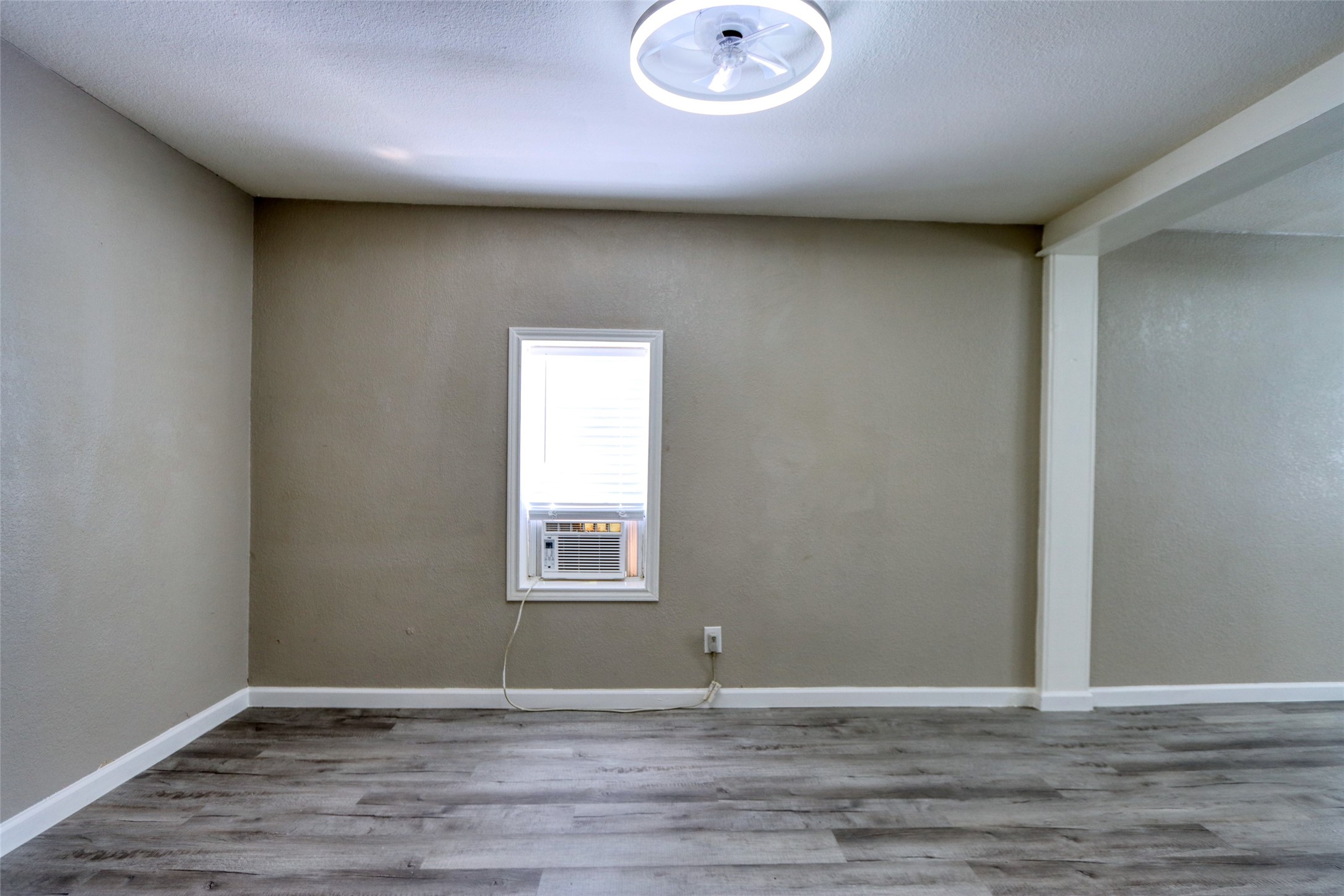 311 W Mckinney Street Pilot Point TX 76258