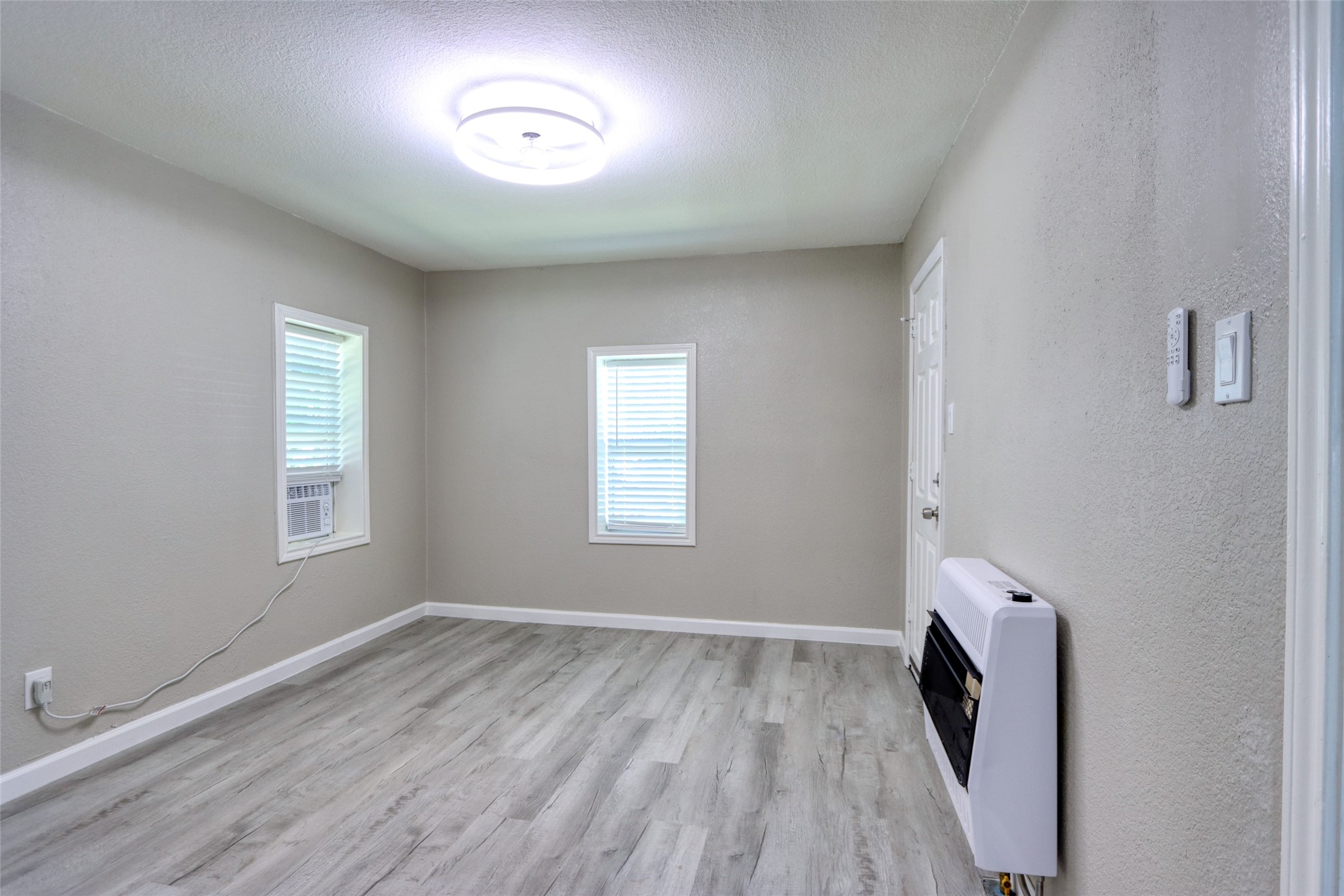 311 W Mckinney Street Pilot Point TX 76258