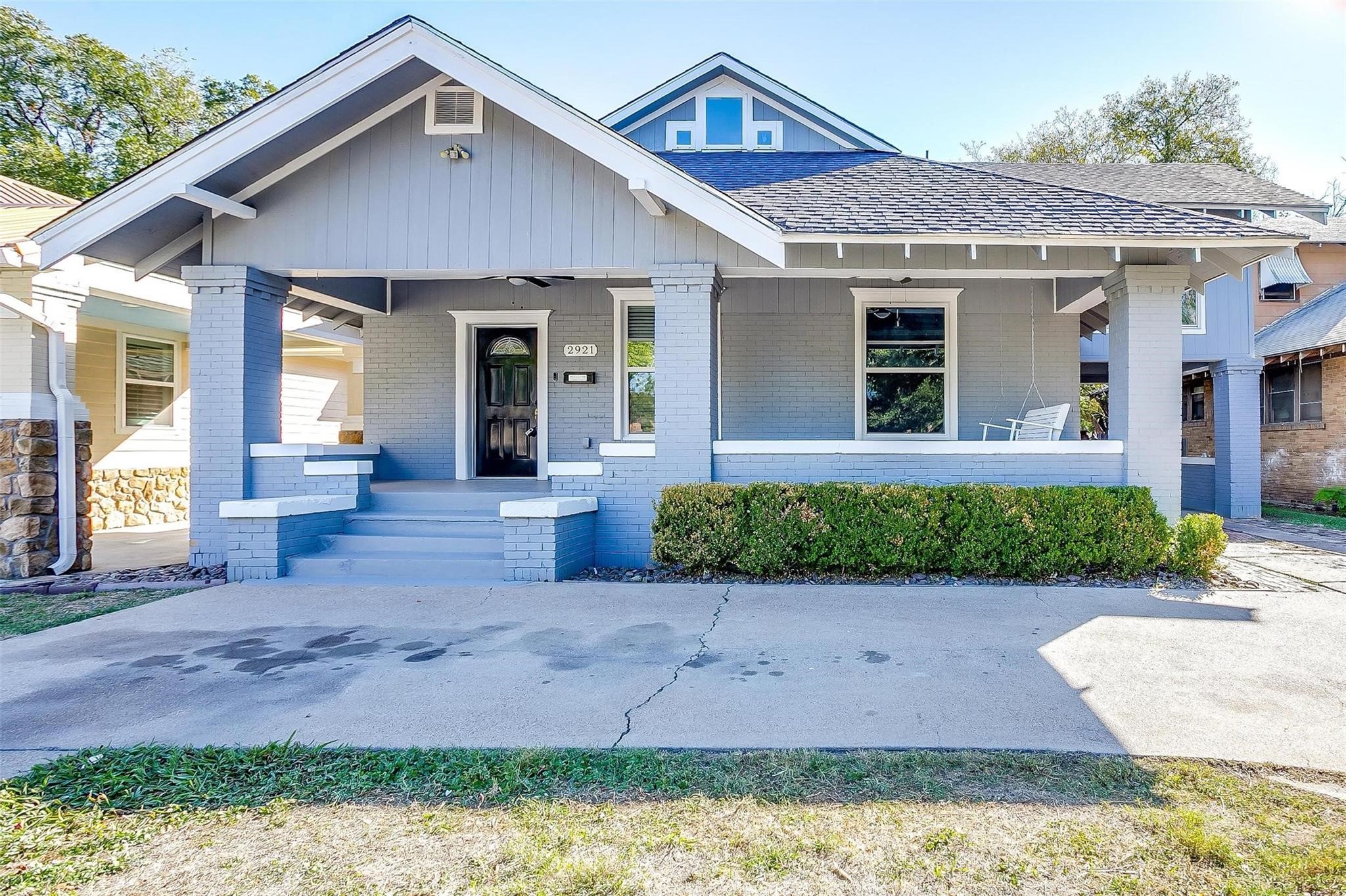 2921 S Jennings Avenue Fort Worth TX 76110