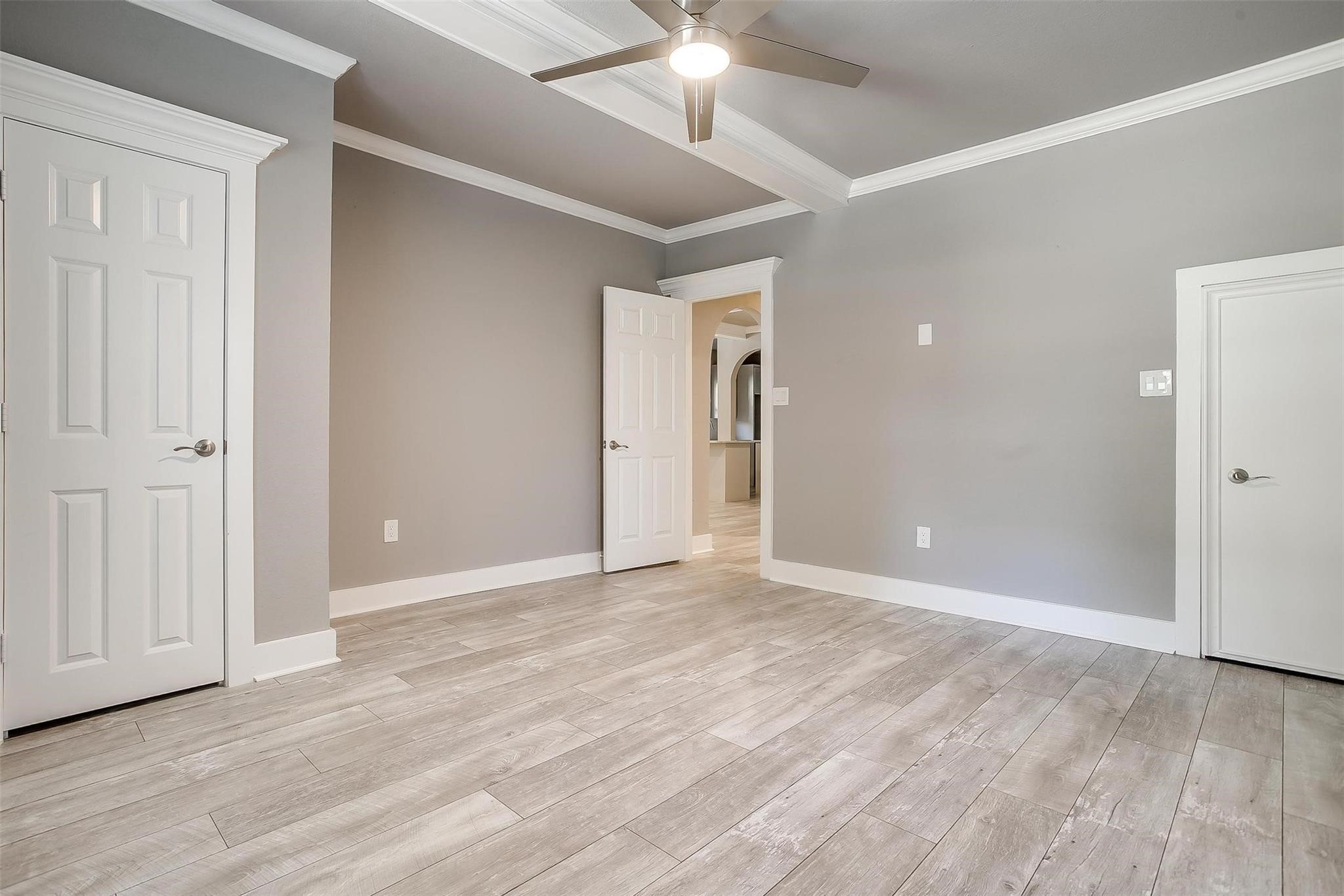 2921 S Jennings Avenue Fort Worth TX 76110