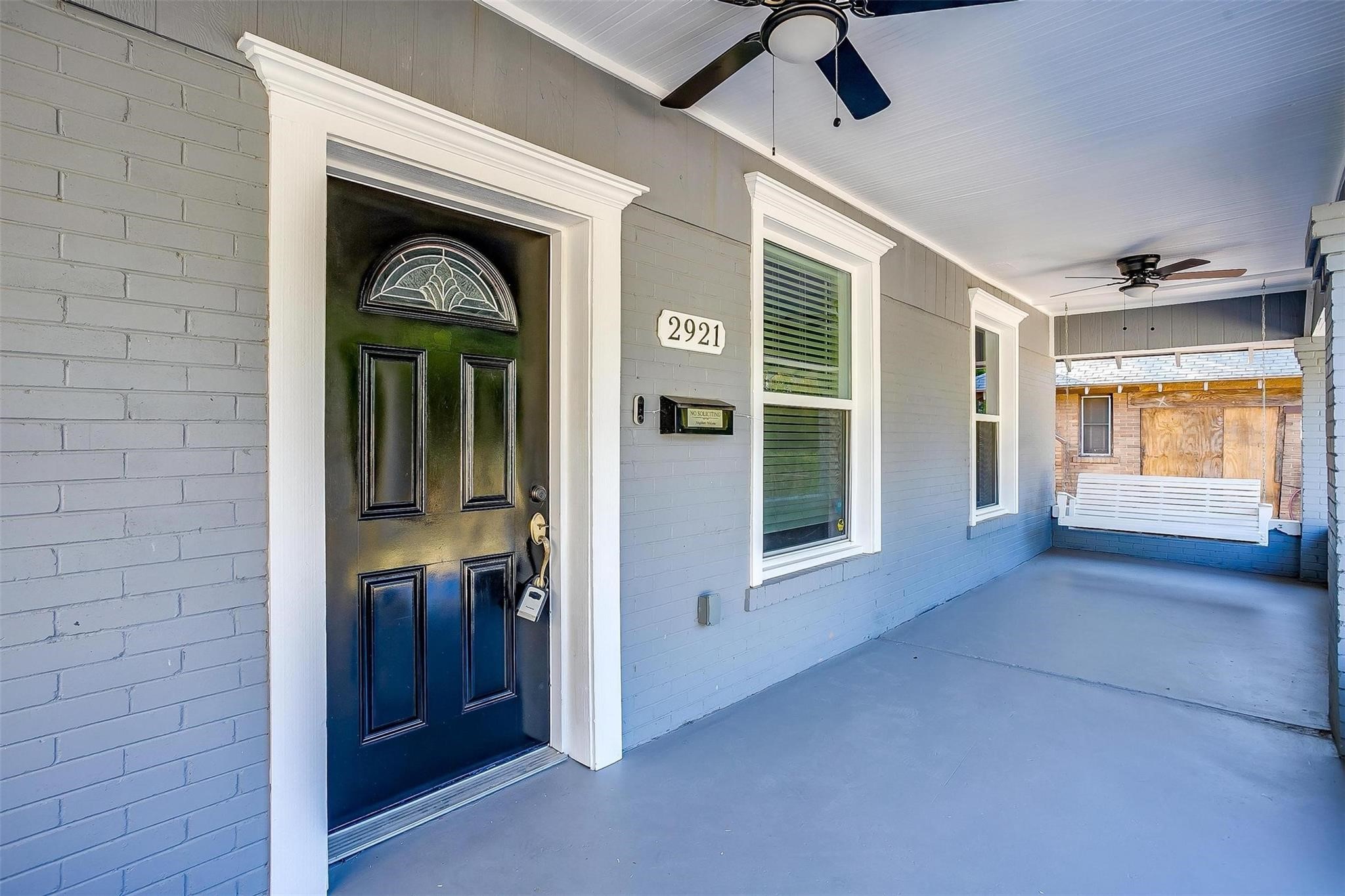2921 S Jennings Avenue Fort Worth TX 76110