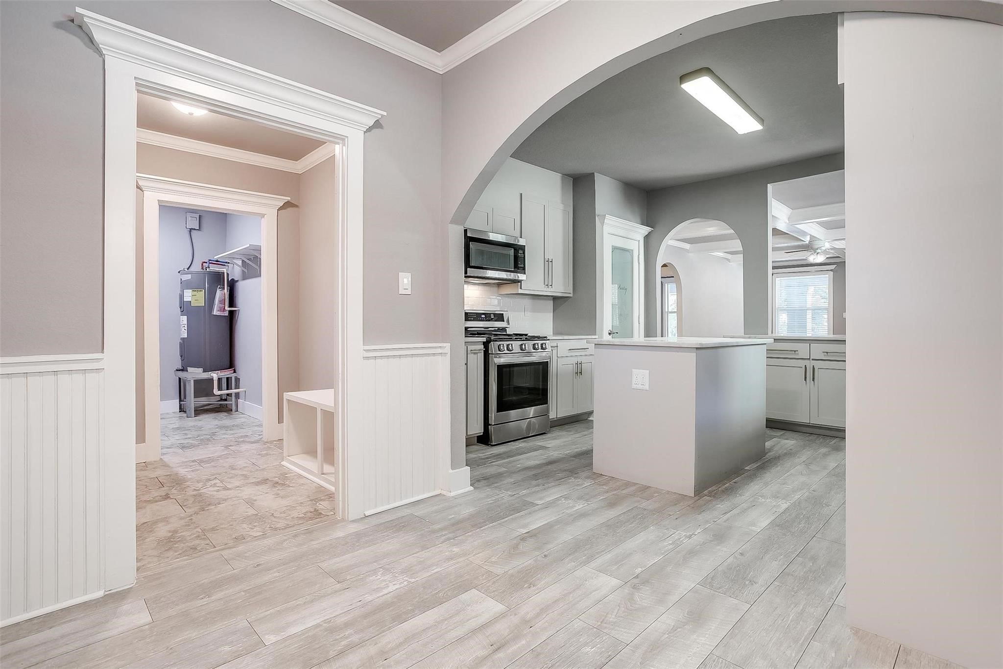 2921 S Jennings Avenue Fort Worth TX 76110
