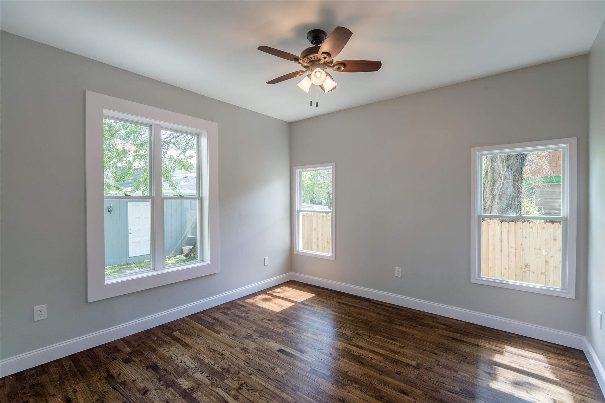 4706 Junius Street Dallas TX 75246