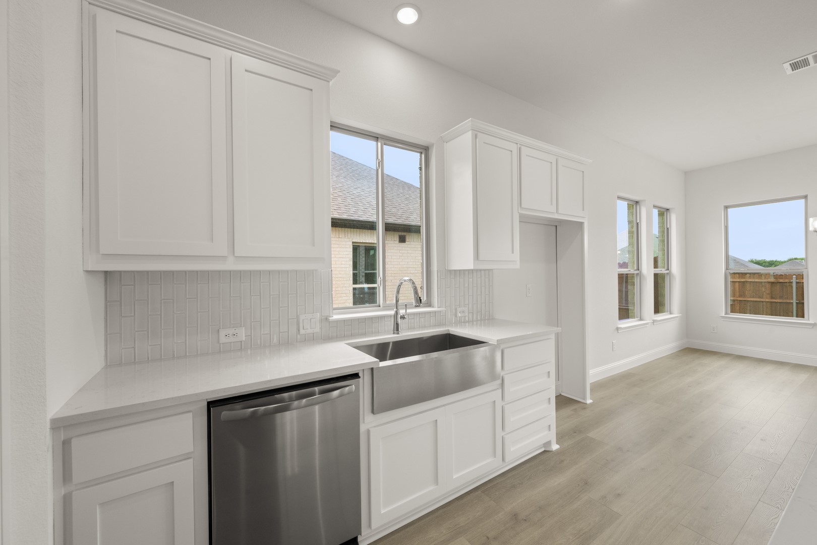409 Daybreak Drive Waxahachie TX 75167