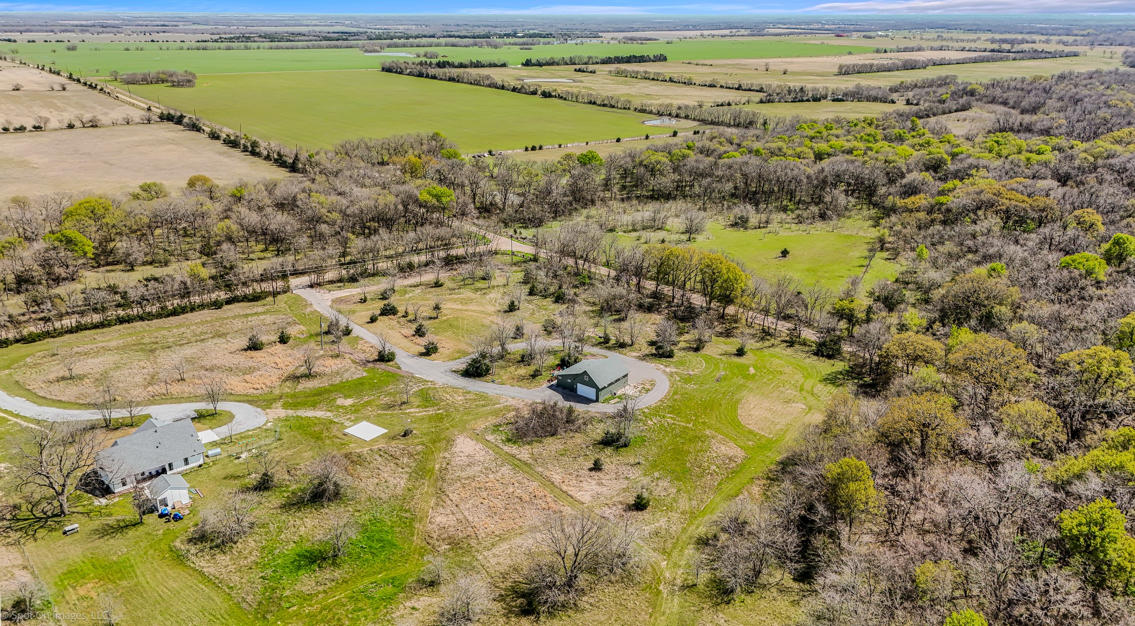 1530 County Road 3925 Wolfe City TX 75449
