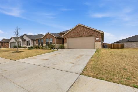 333 Alice Harney Road Burleson TX 76028