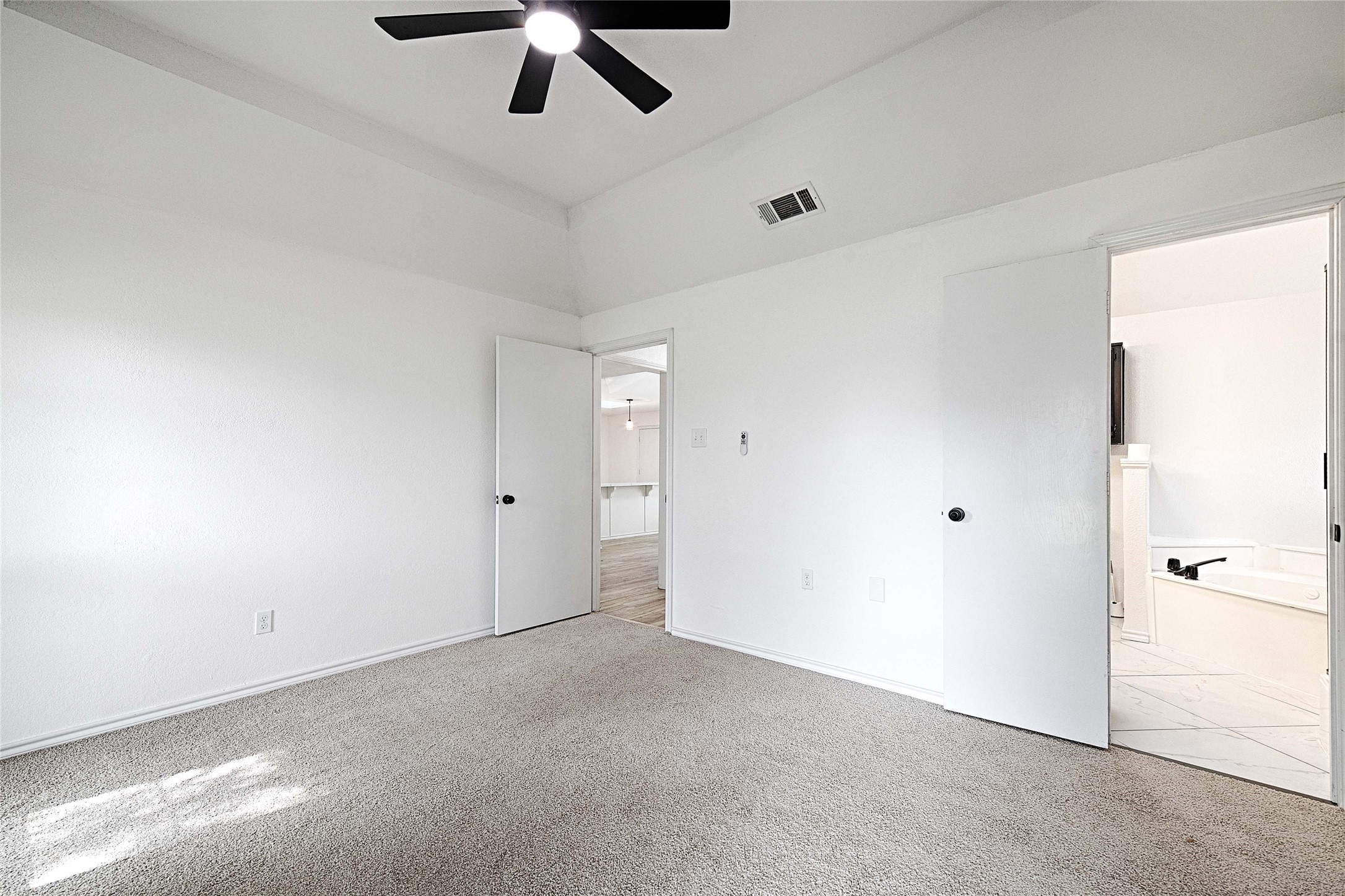 117 Lassetter Drive Red Oak TX 75154