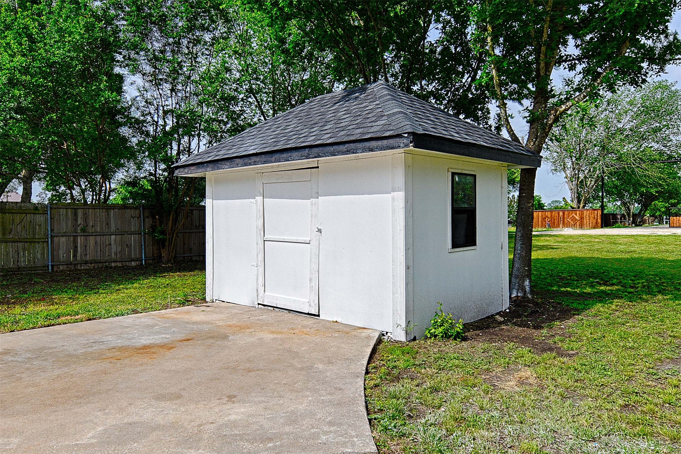 117 Lassetter Drive Red Oak TX 75154