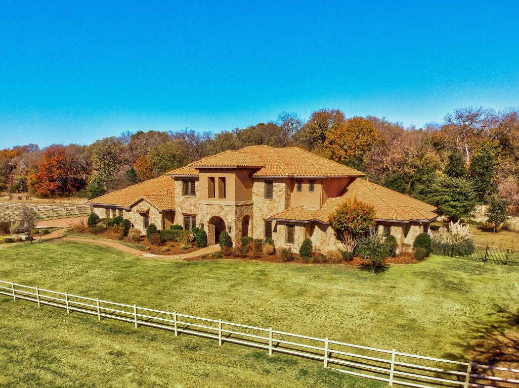 155 Kortney Drive Hudson Oaks TX 76087