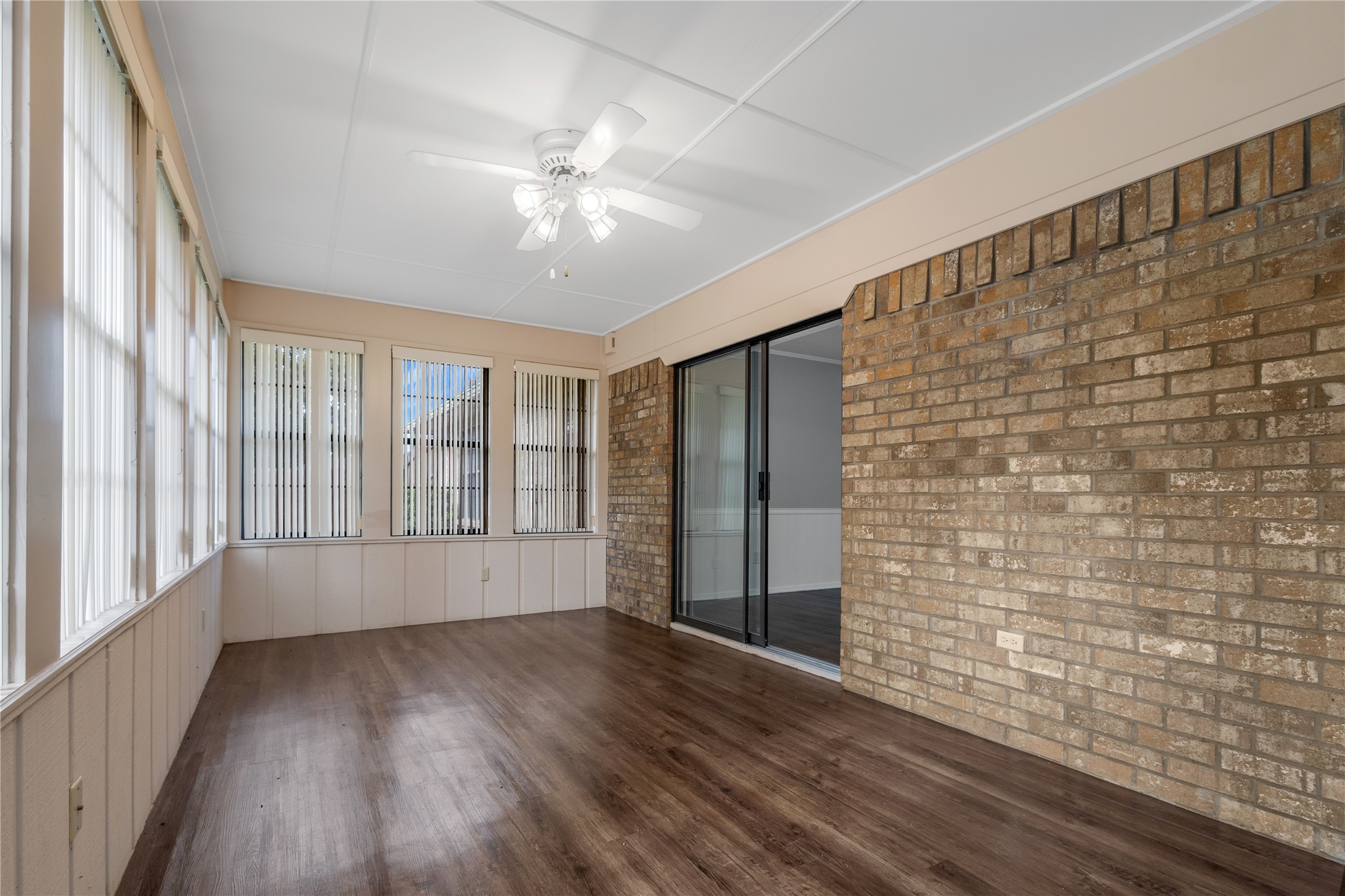 1609 Robin Street Mineola TX 75773
