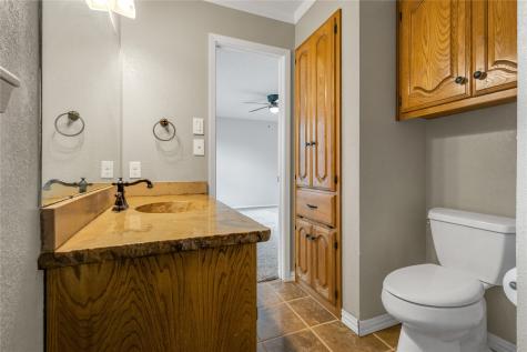 1609 Robin Street Mineola TX 75773