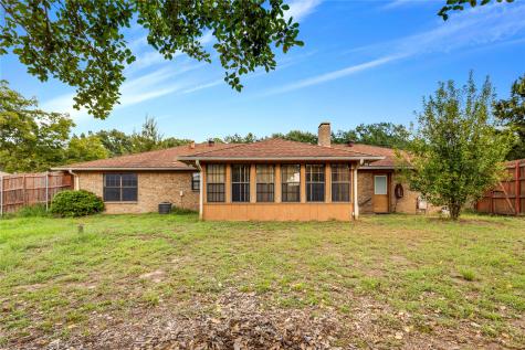 1609 Robin Street Mineola TX 75773