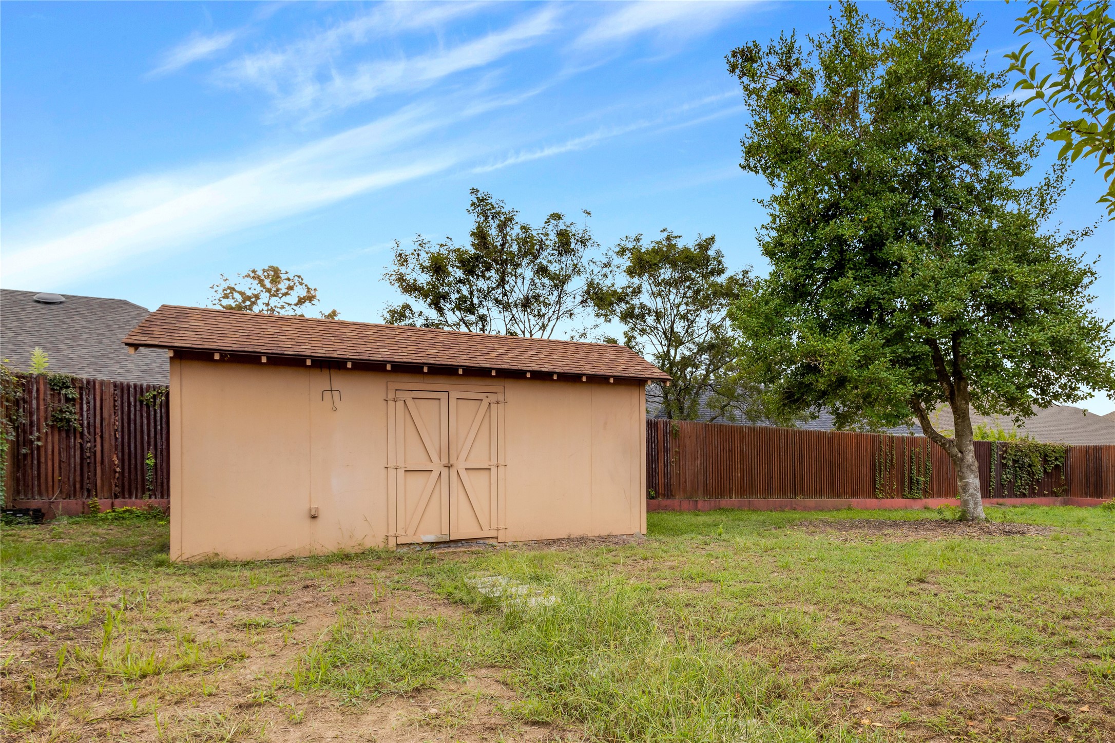 1609 Robin Street Mineola TX 75773