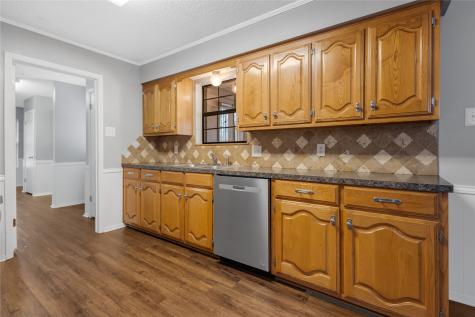 1609 Robin Street Mineola TX 75773