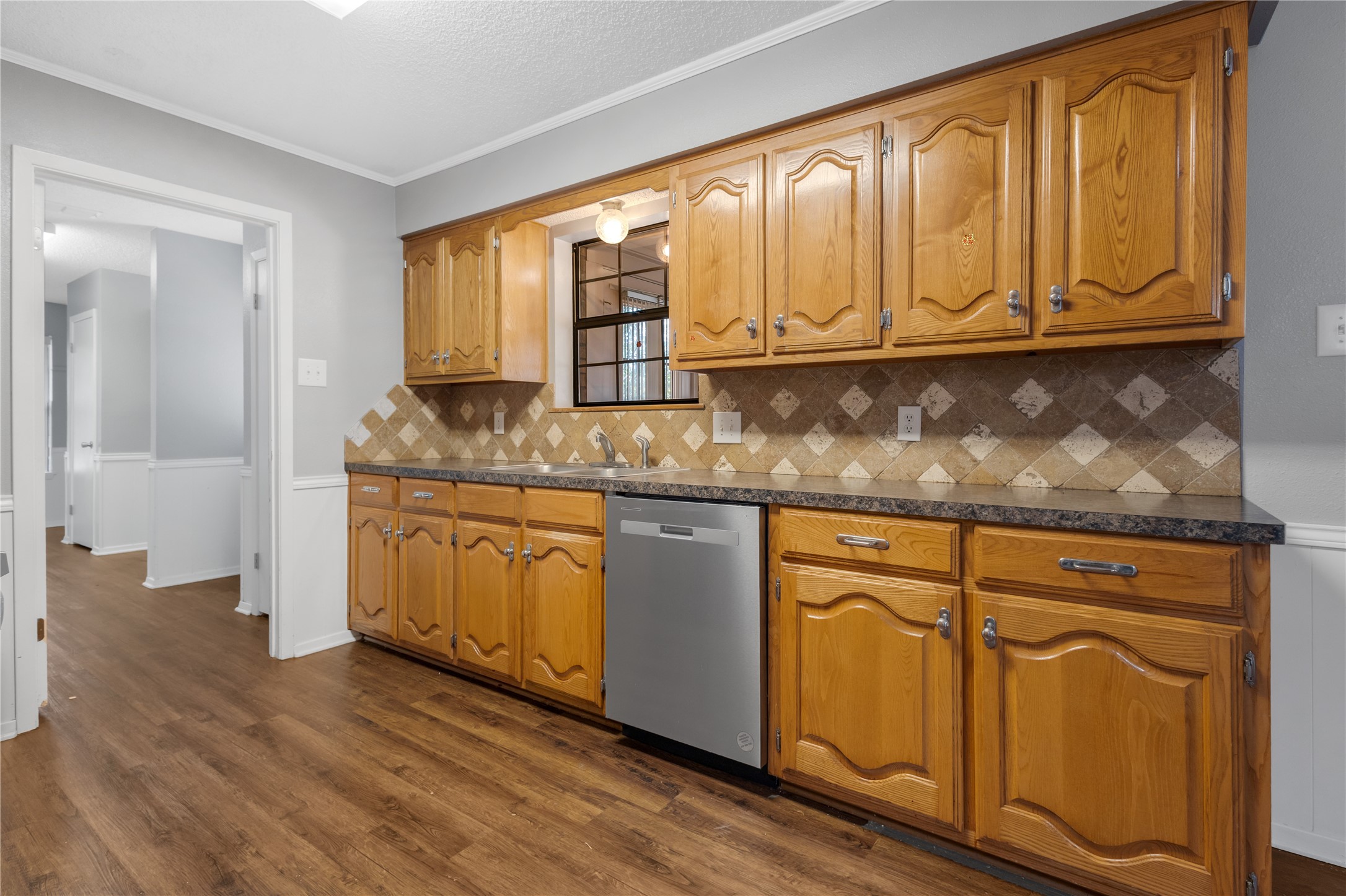 1609 Robin Street Mineola TX 75773