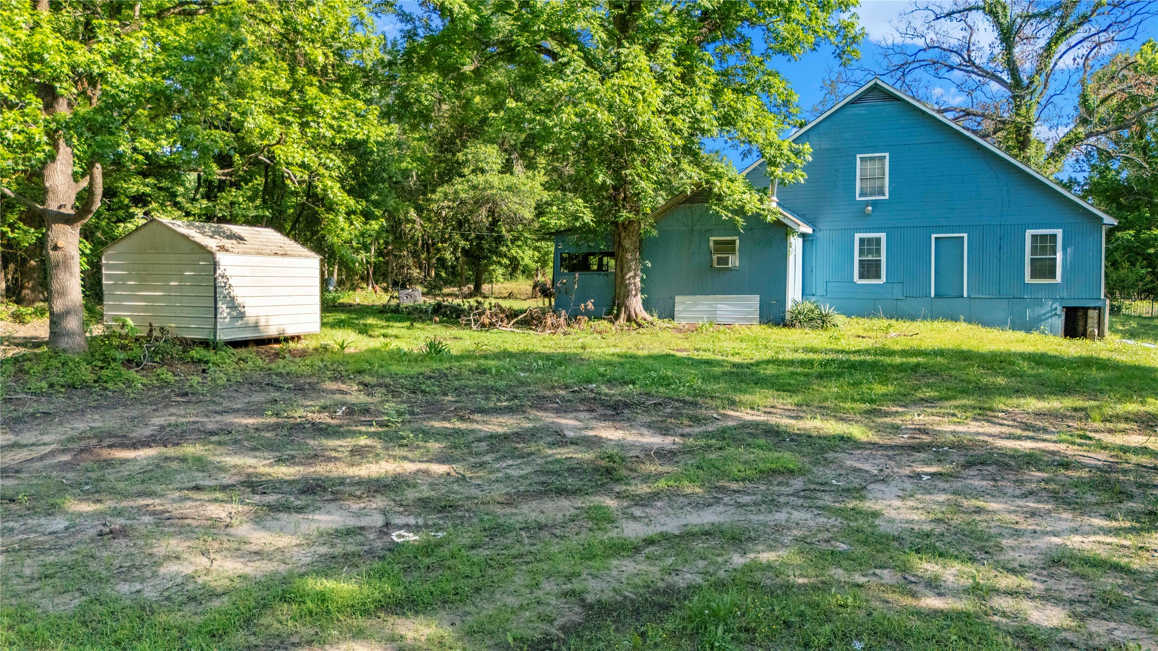 2376 Panda Road Gilmer TX 75644
