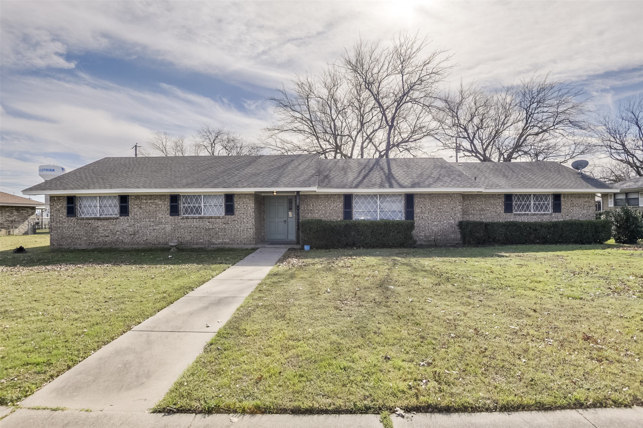 105 Stiles Drive Midlothian TX 76065