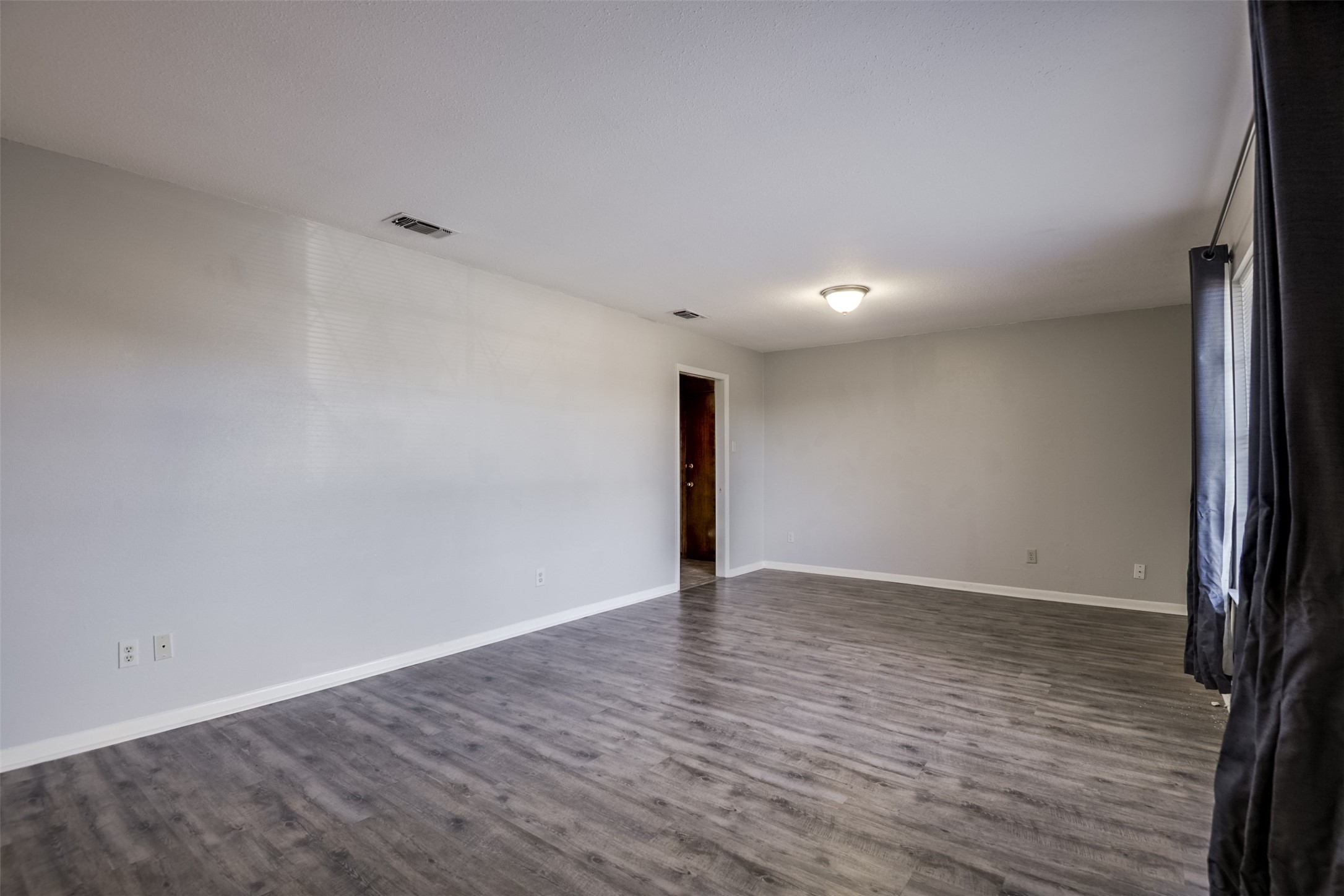 105 Stiles Drive Midlothian TX 76065
