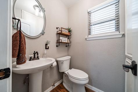 412 N Orange Street Roby TX 79543