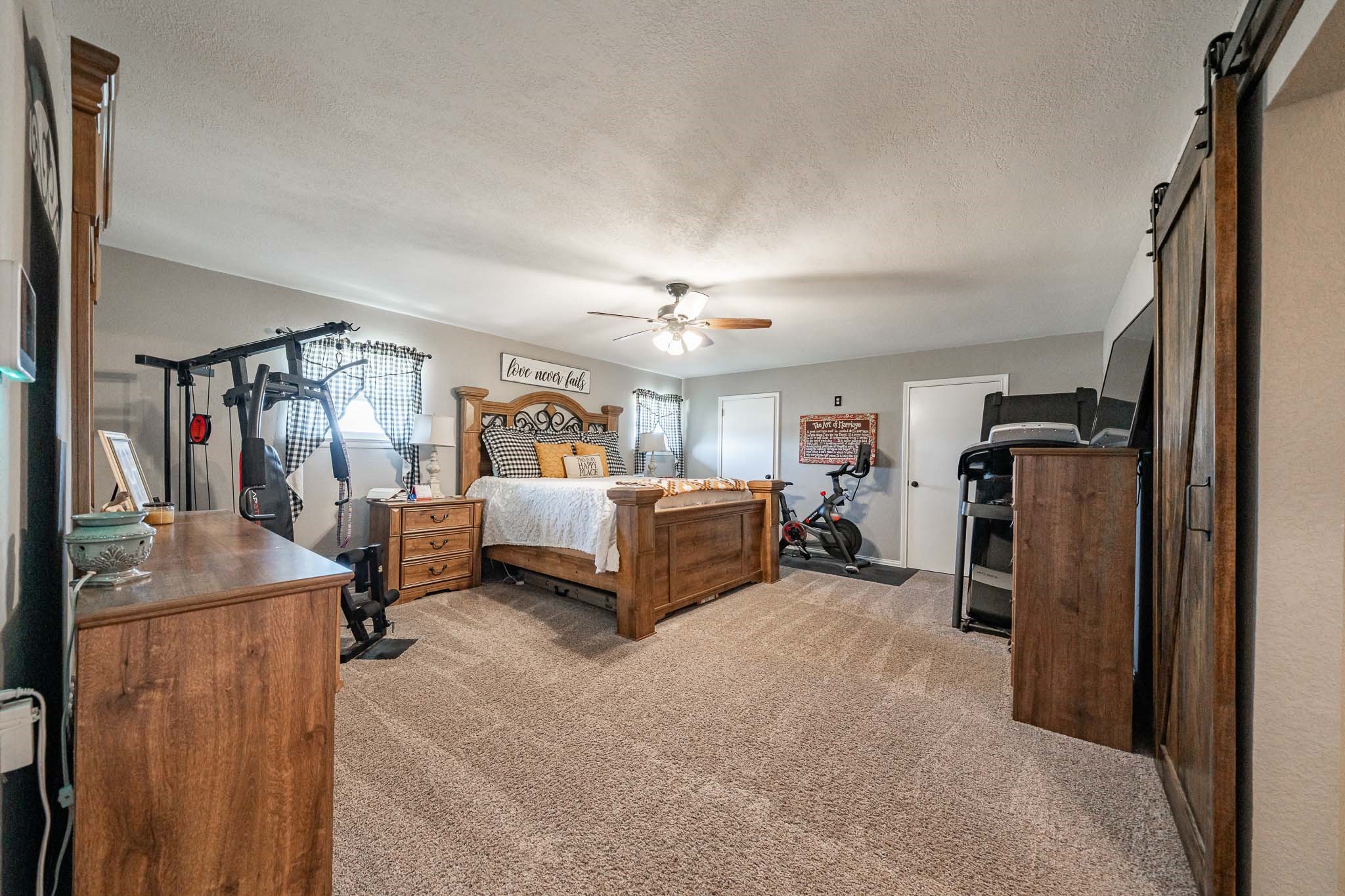 412 N Orange Street Roby TX 79543