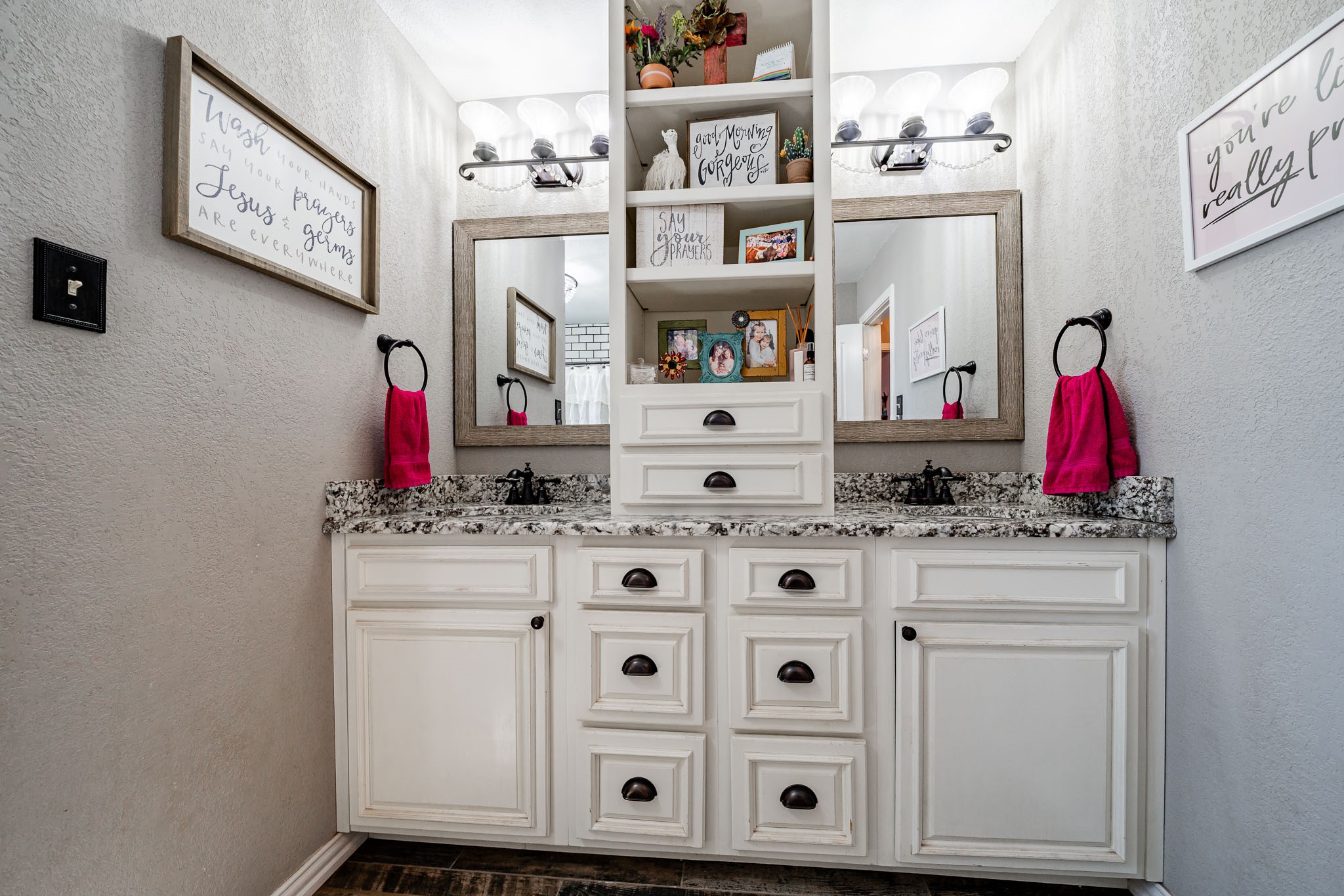 412 N Orange Street Roby TX 79543