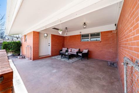 412 N Orange Street Roby TX 79543