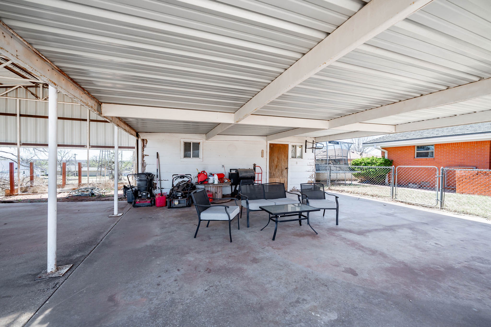 412 N Orange Street Roby TX 79543