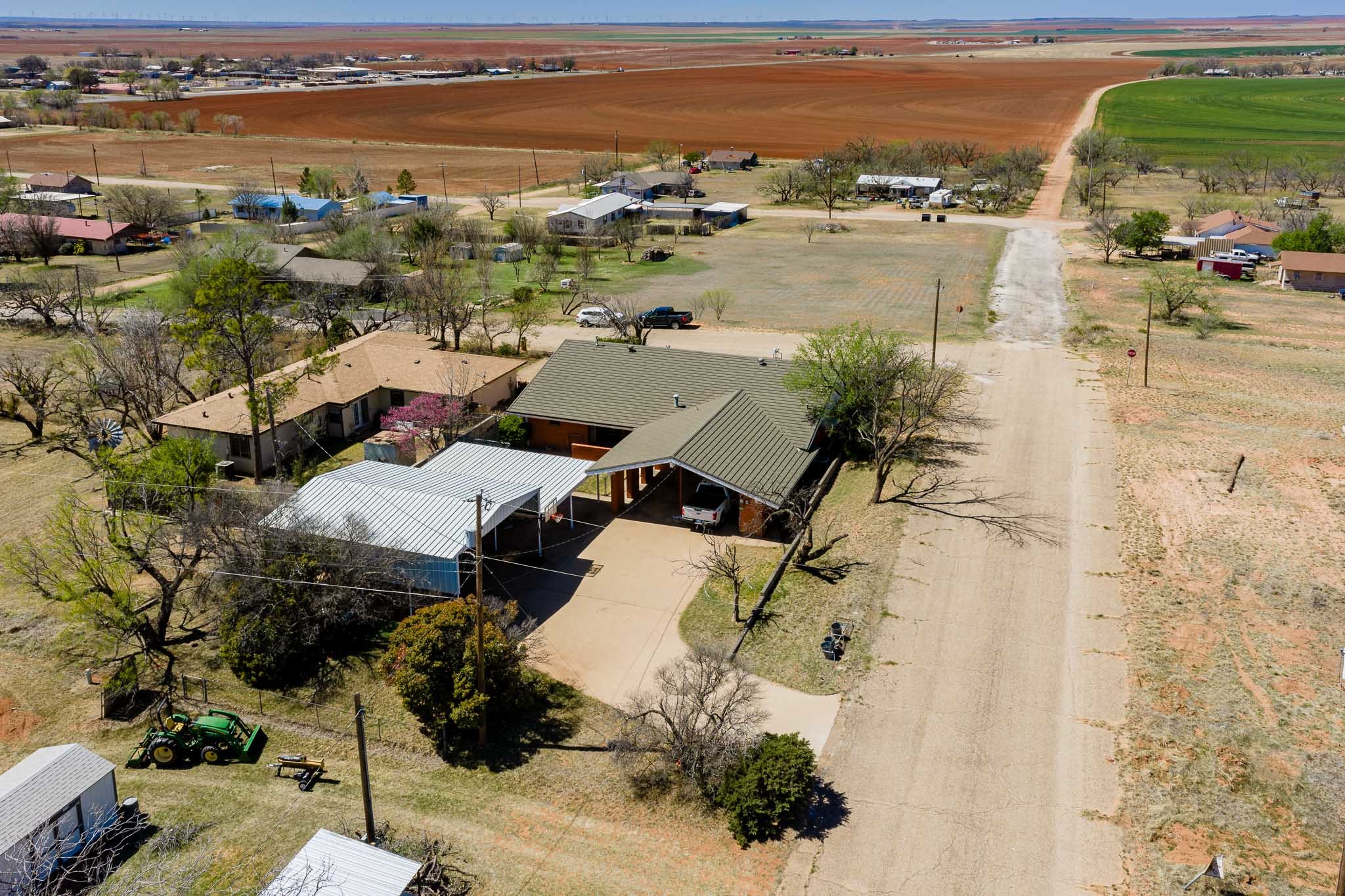 412 N Orange Street Roby TX 79543
